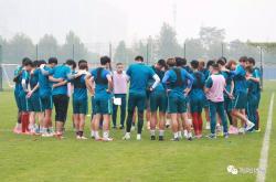 英雄联盟总决赛门票-热身赛的胜利或失败，丝毫不影响主队气势