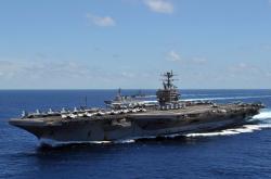 英雄联盟总决赛赛程-赛道即战场，当开拓者的铁骑踏碎黄蜂的毒刺