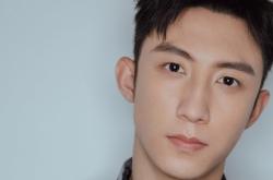 LOL赛事-跨界压力测试，当火箭的钢铁洪流撞上巴伐利亚的绿茵权杖