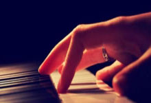 英超锋刃出鞘！葡萄牙绝境逢生，C罗任意球绝杀书写关键一胜！