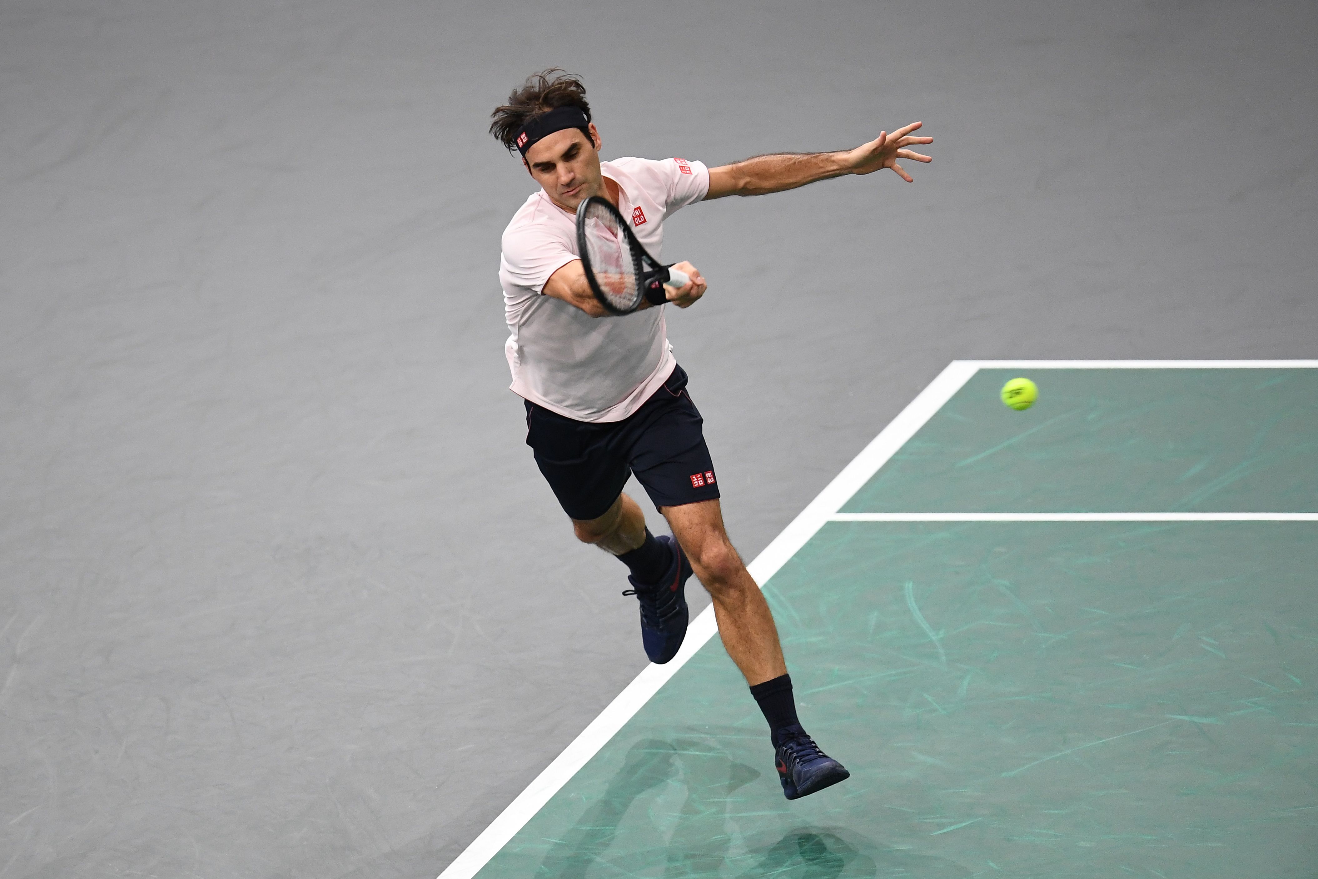 法国网球队横扫美国网球队，费德勒惊艳世界