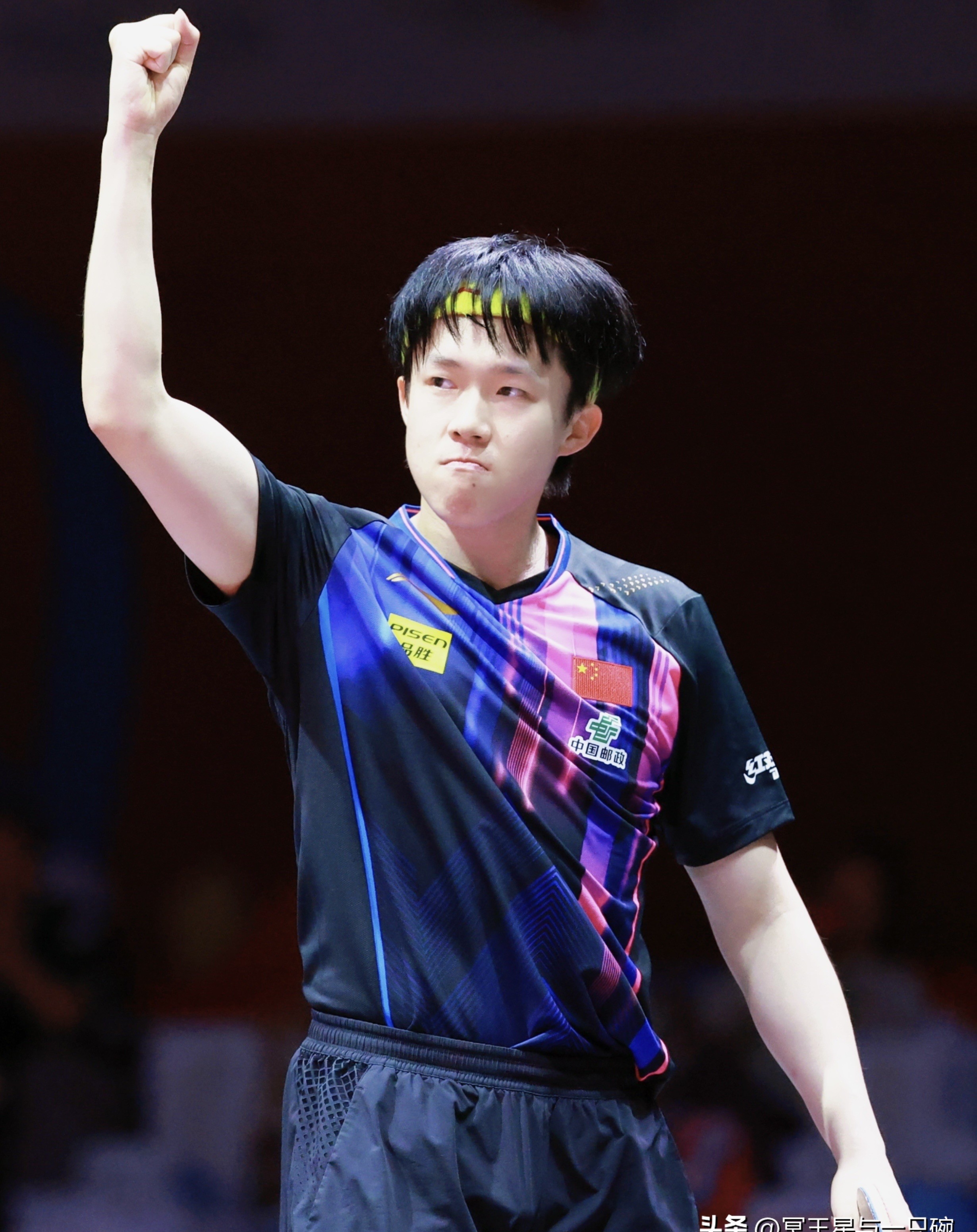 乒乓球比赛中,瑞典选手成功跻身四强的简单介绍 乒乓球比赛中,瑞典选手成功跻身四强的简单介绍