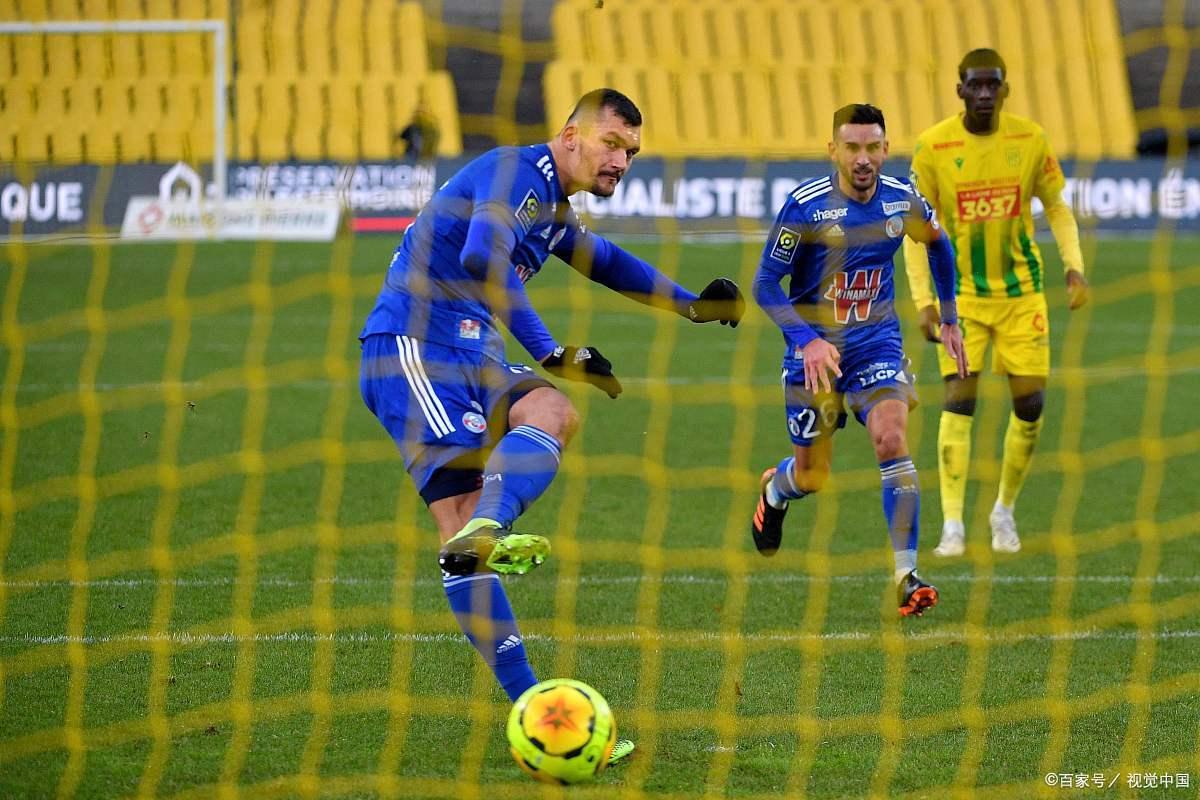 尼斯客场对抗斯特拉斯堡，争夺欧战资格