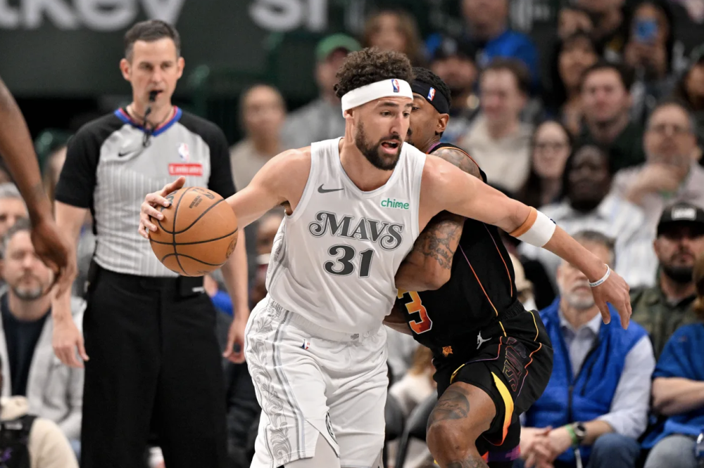 江苏队翻盘独行侠，布伦森高光表现