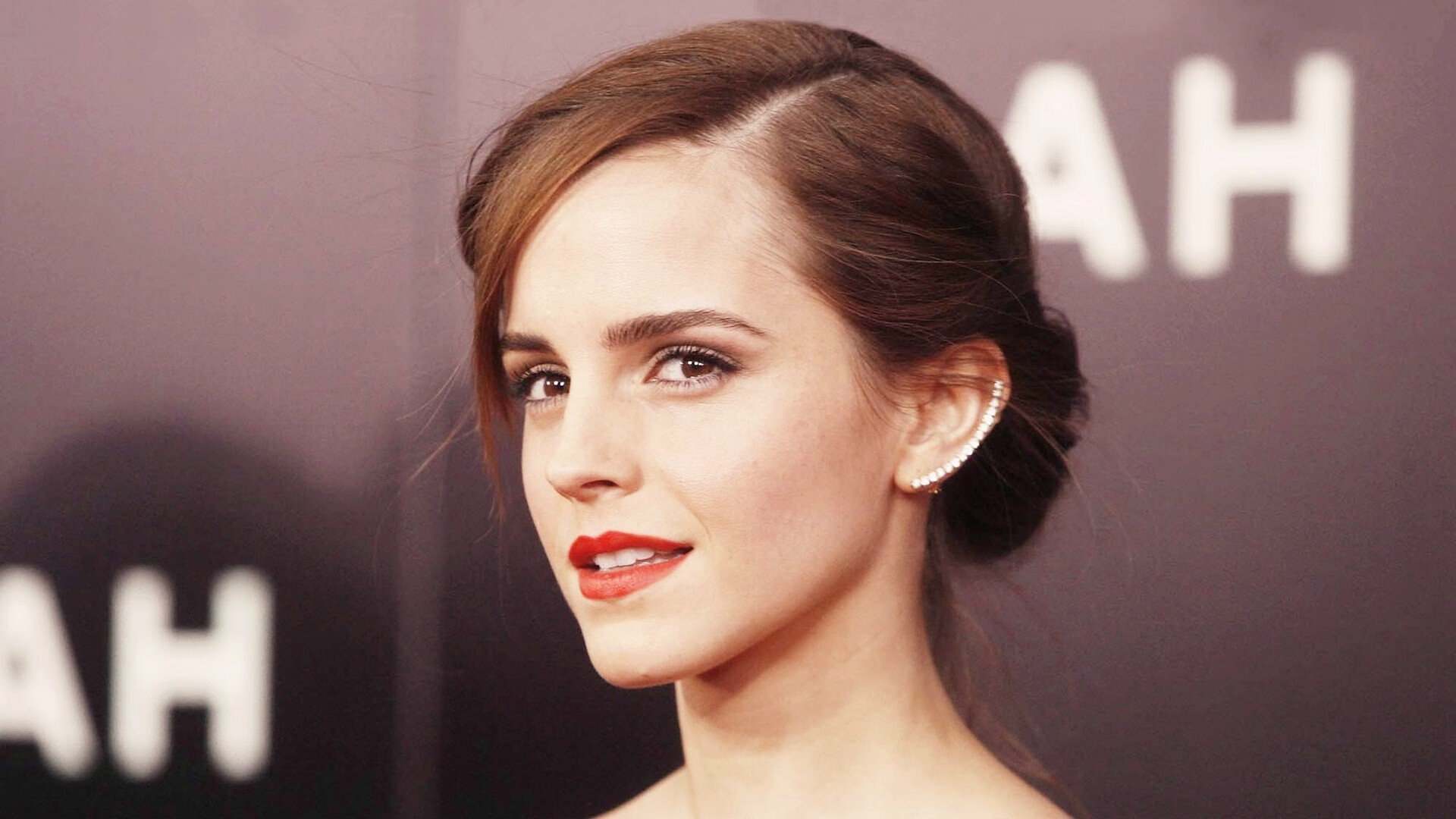 绝境狂澜，当奥斯梅恩扼住命运的咽喉，勒沃库森如何从地狱边缘抢回呼吸权？