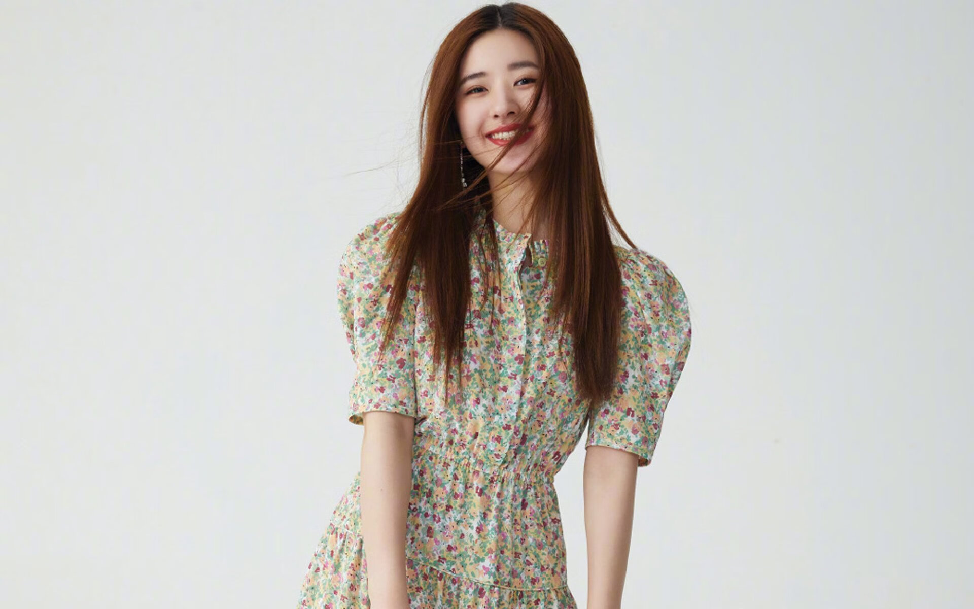 主场，在第四节的最后三分钟和决赛的最后一秒